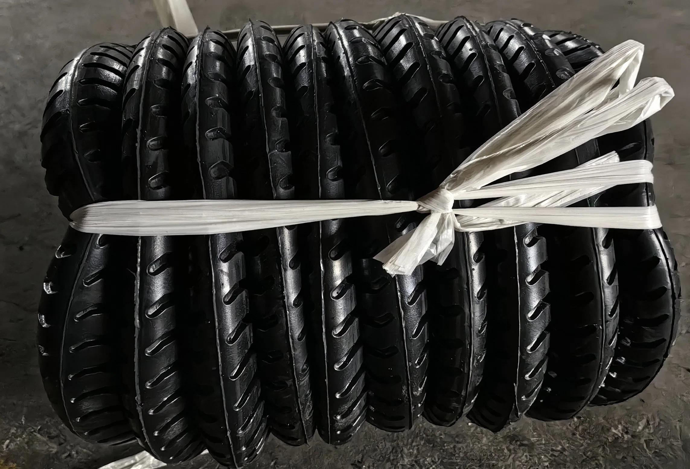 High quality/High cost performance 2.80/2.50-4 Pneumatic Rubber Tire and Inner Tube for Caster