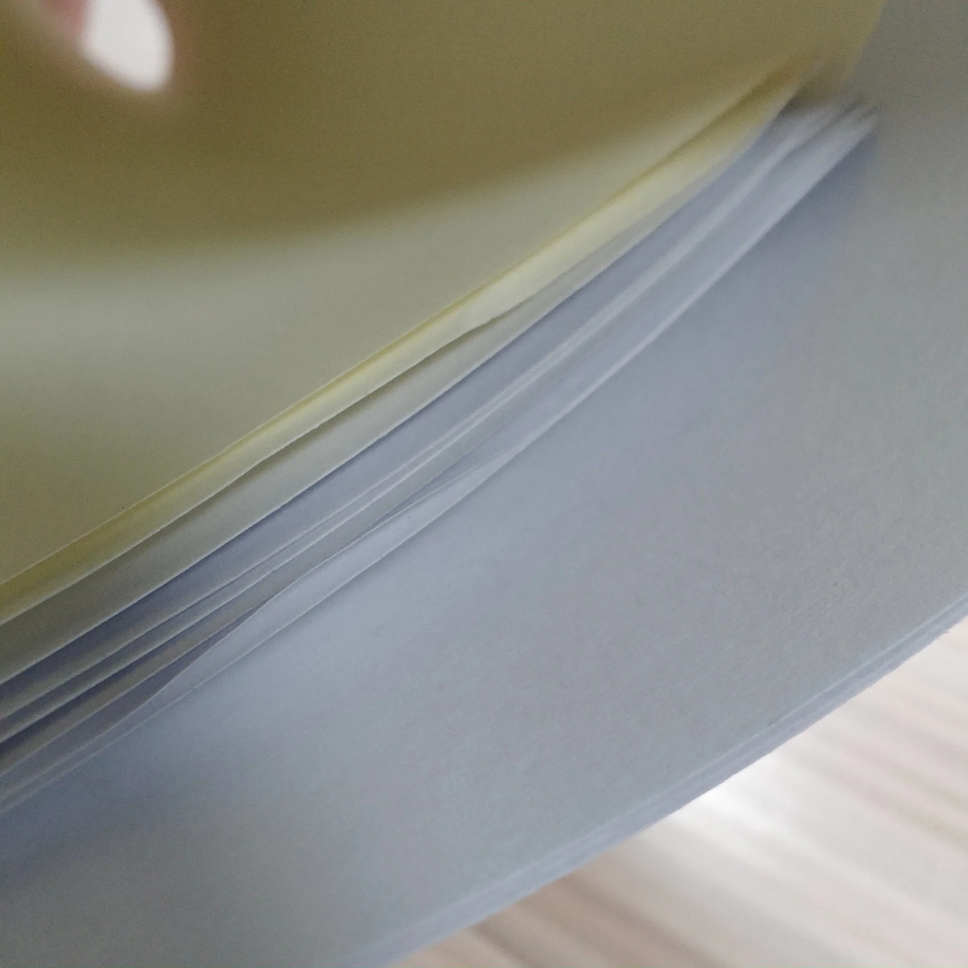 Offset Wood-Free Printing Paper C2s Uncoated Office Paper 200GSM