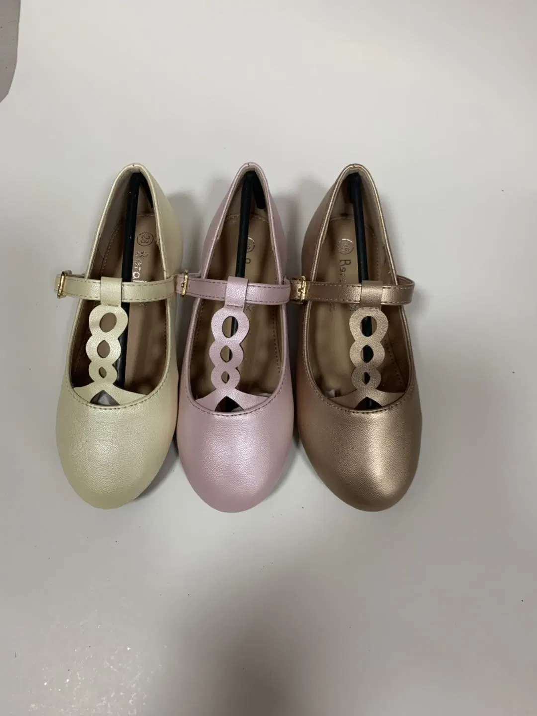 Ballerina Tanzschuh Niedliche Schuhe flach für Mädchen Baby Glänzendes Leder Lässig Mit Niedrigem Absatz