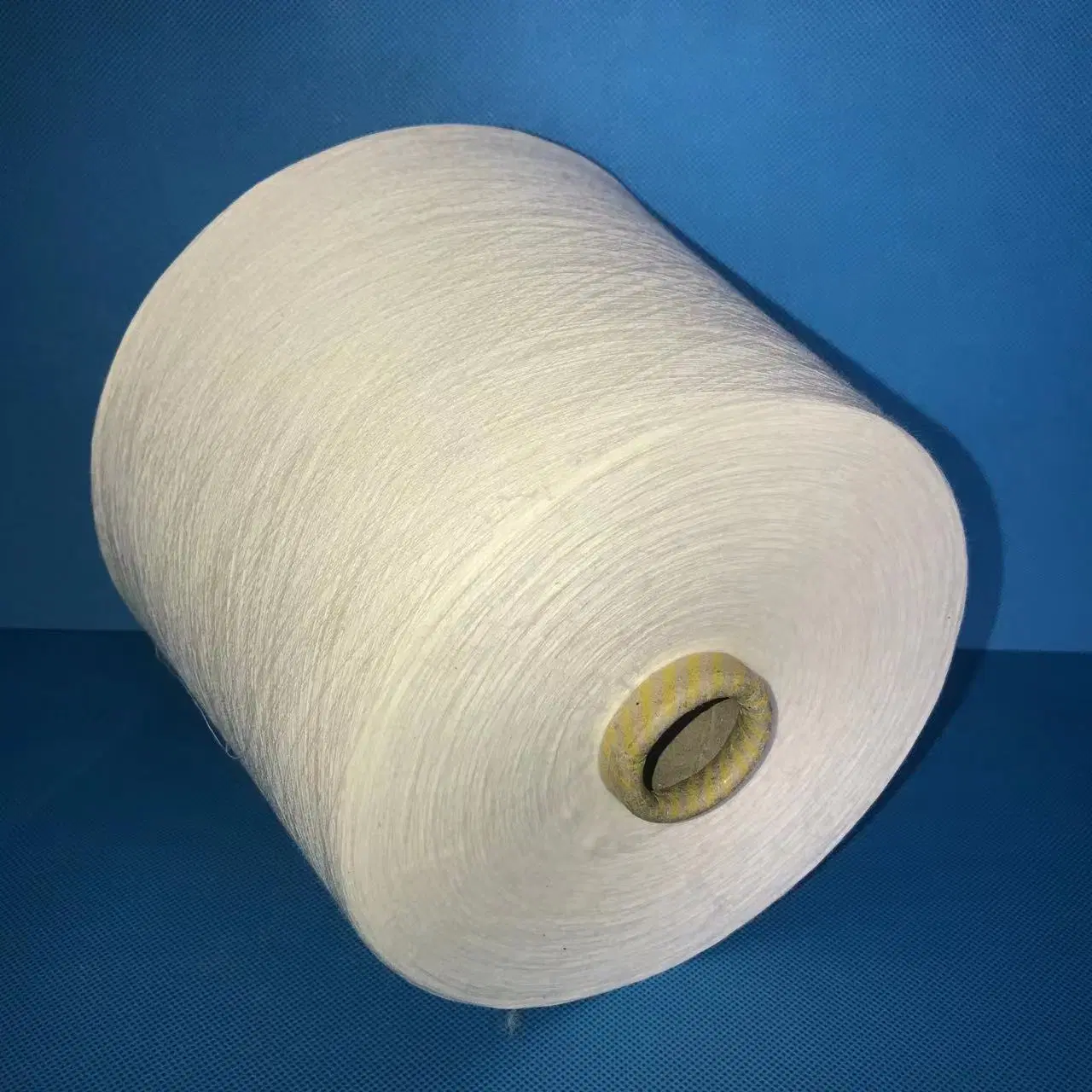Recycled 100% Spun Polyester Double Twisting Folded Yarn R30st21st30st32s/2