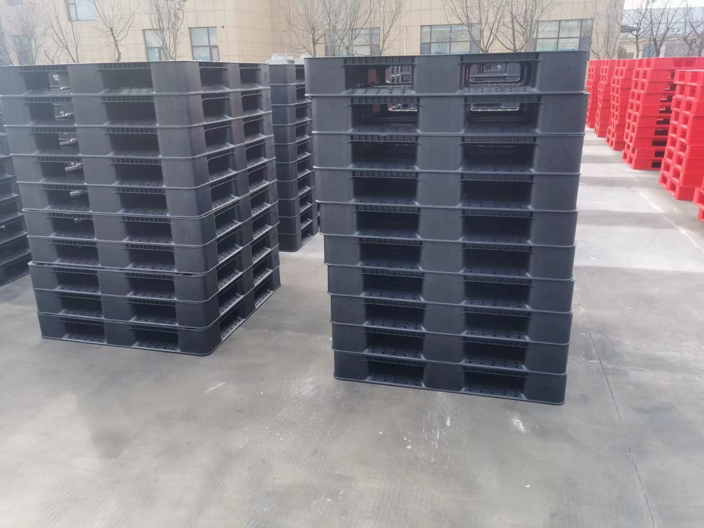 Warehouse Rack Use Steel Plastic Pallet Loading 1000kg 2000kg Rack Pallet