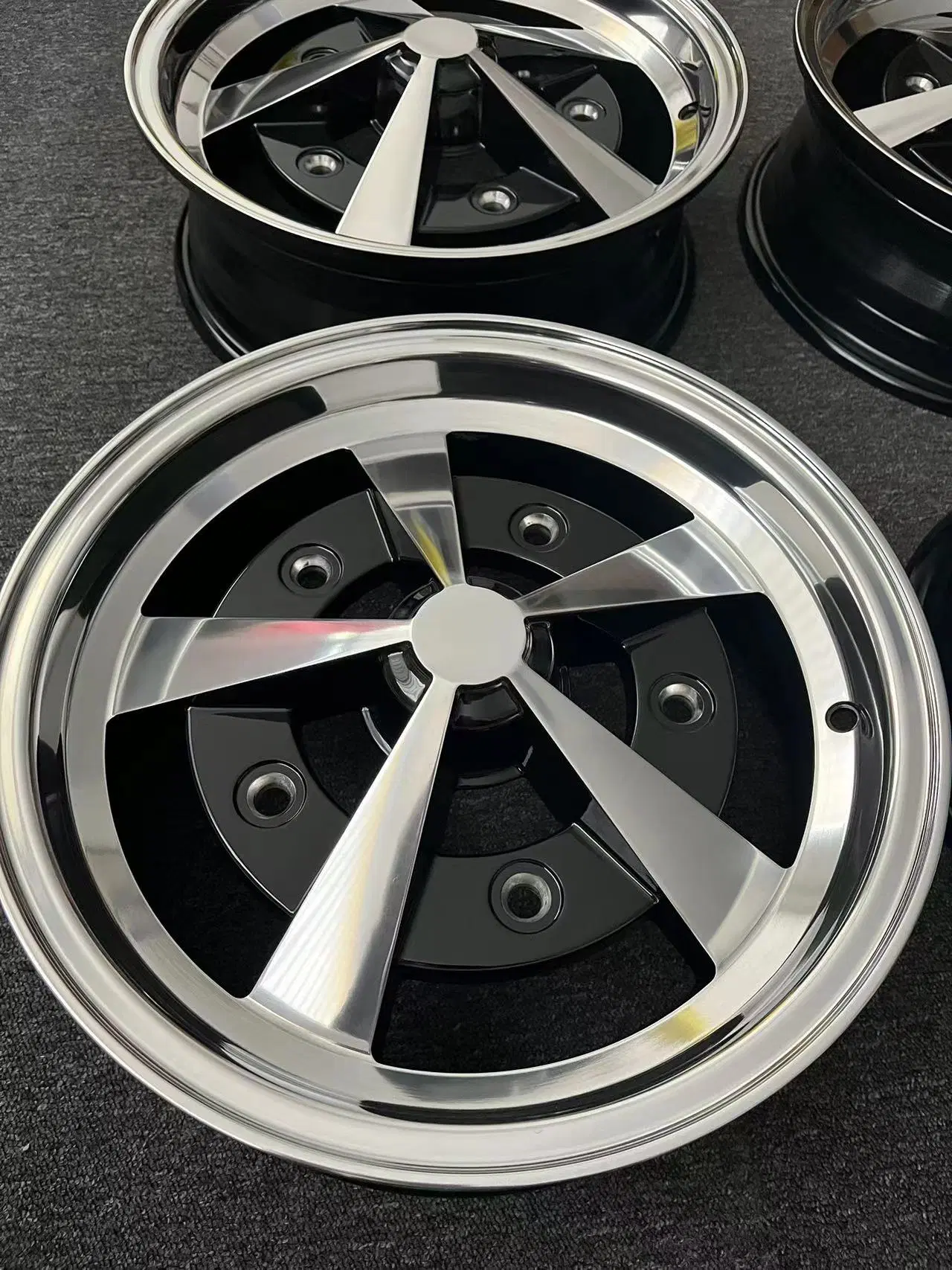 Randar Wheel 15X5.0 5X205 Solid Center