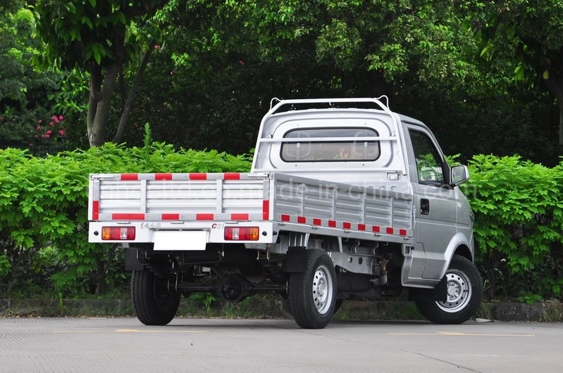 Grand chariot utilitaire de la famille de l'espace petit camion, 4x2 mini Truck économique