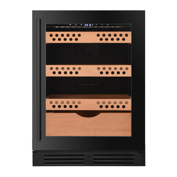 L'armoire électronique de l'hôtel Cigar réfrigérateur