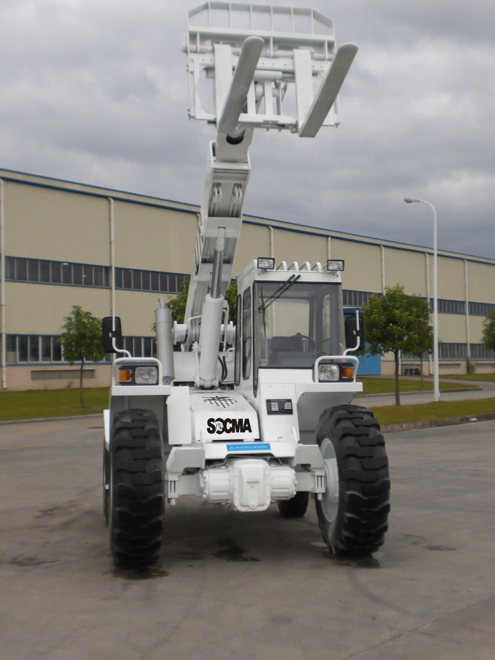 Socma Hnt25-4 off Road Hydraulic Pump Telescopic Rotating Forklift with Aerial Working Platform