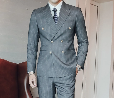 Bespoke Clothing Men 3 Piece Suit Double-Breasted Striped Suit for Many Ocassions Garment