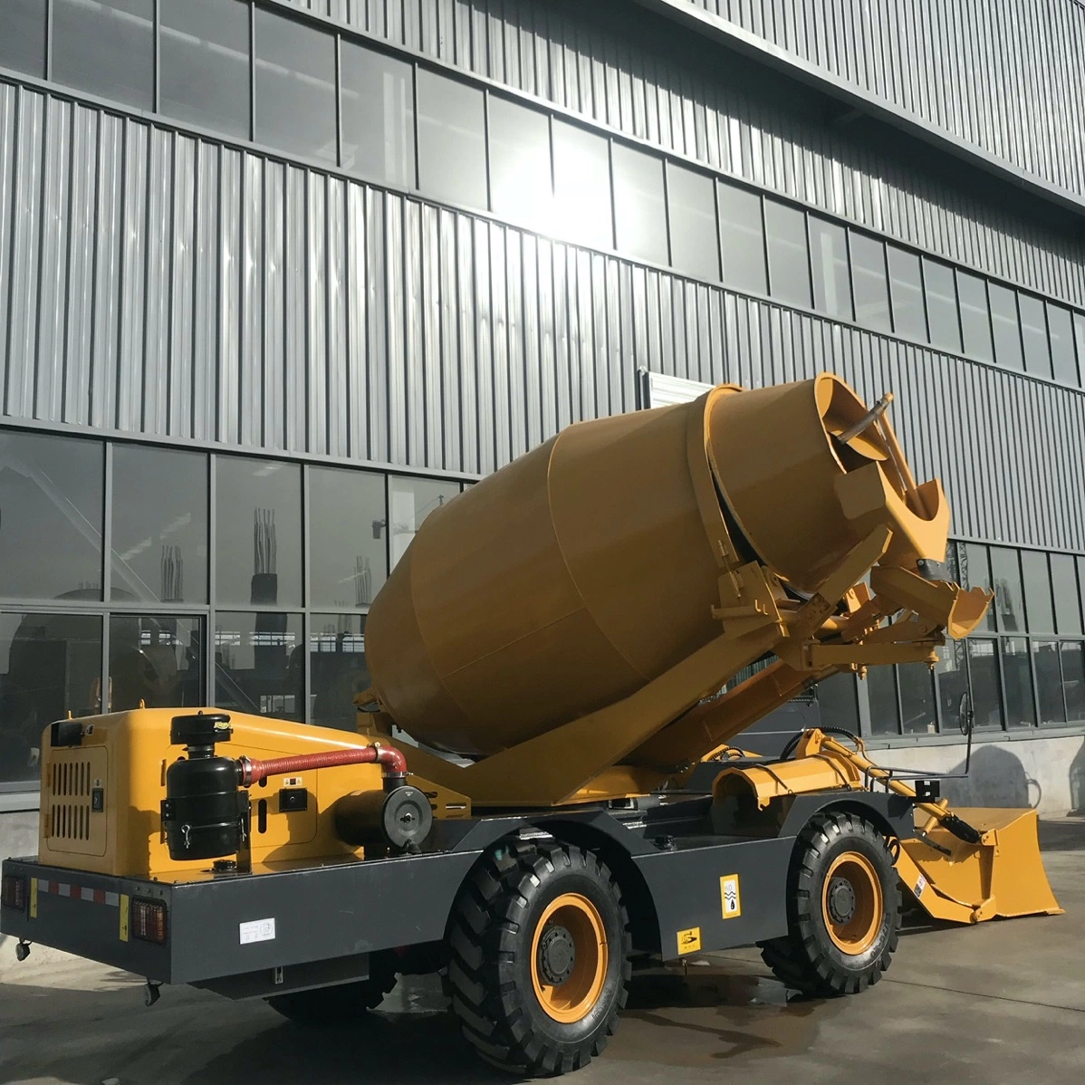 Forload Brand Mobile Cement Pavement Mixing Plant for Sale