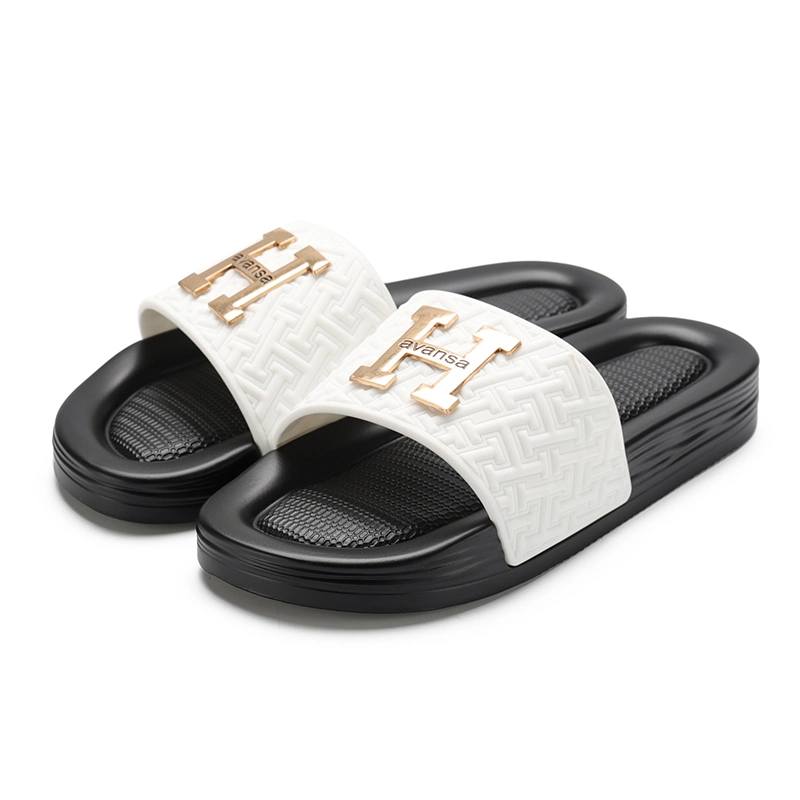 Henghao OEM Customized Metal Buckles Unisex Soft PU Unisex Slide Sandals Custom Slippers Manufacturers in China