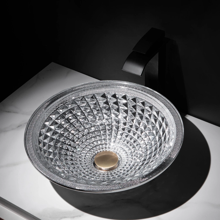 Rundes Waschbecken Aus Silberglas Über Dem Waschbecken Im Gegengefäß Sanitärkeramik mit Wasserhahn und Zubehör