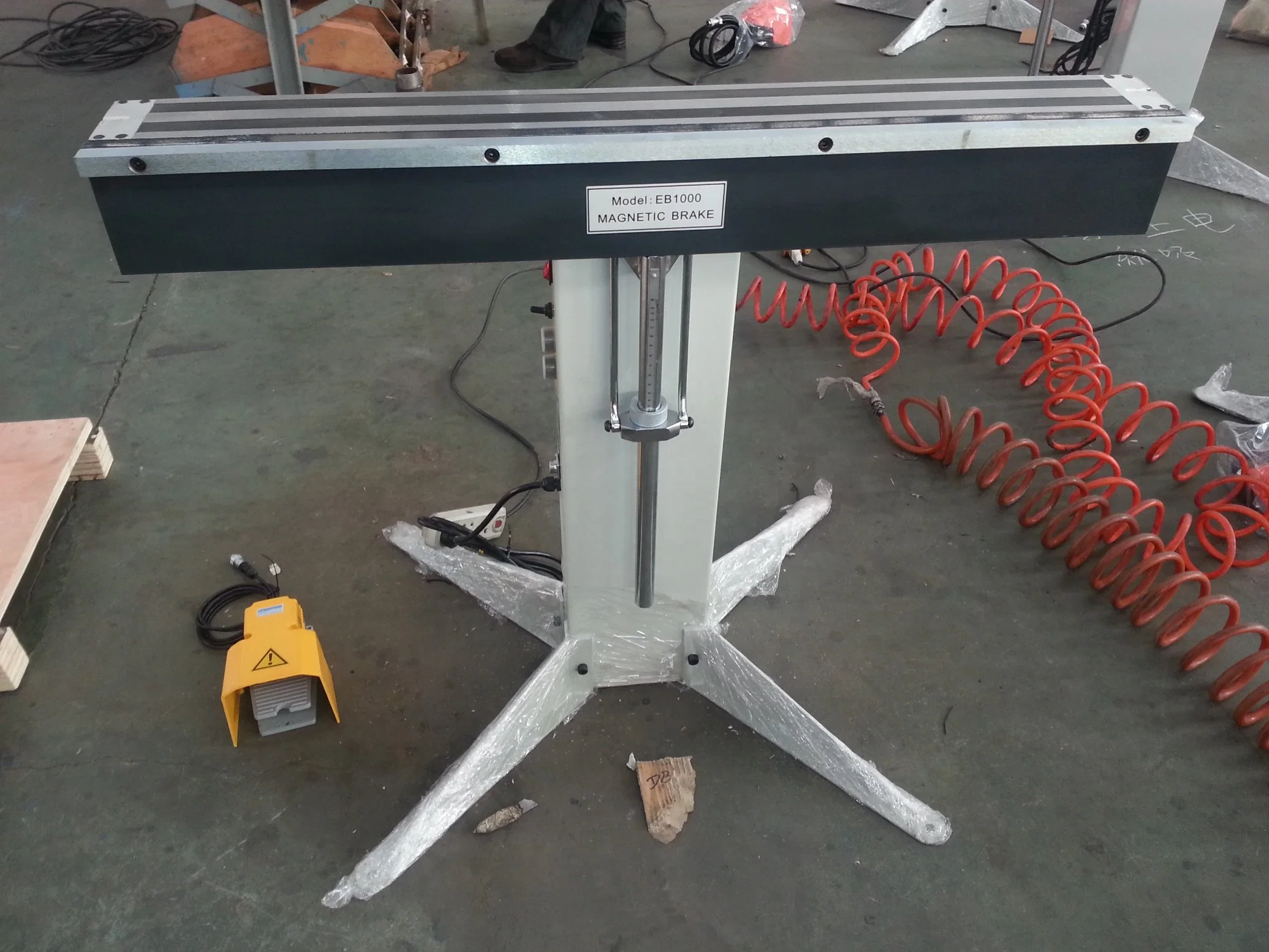 Eb1250 with 4 Sets Clamping Bars Magnetic Bending Machine