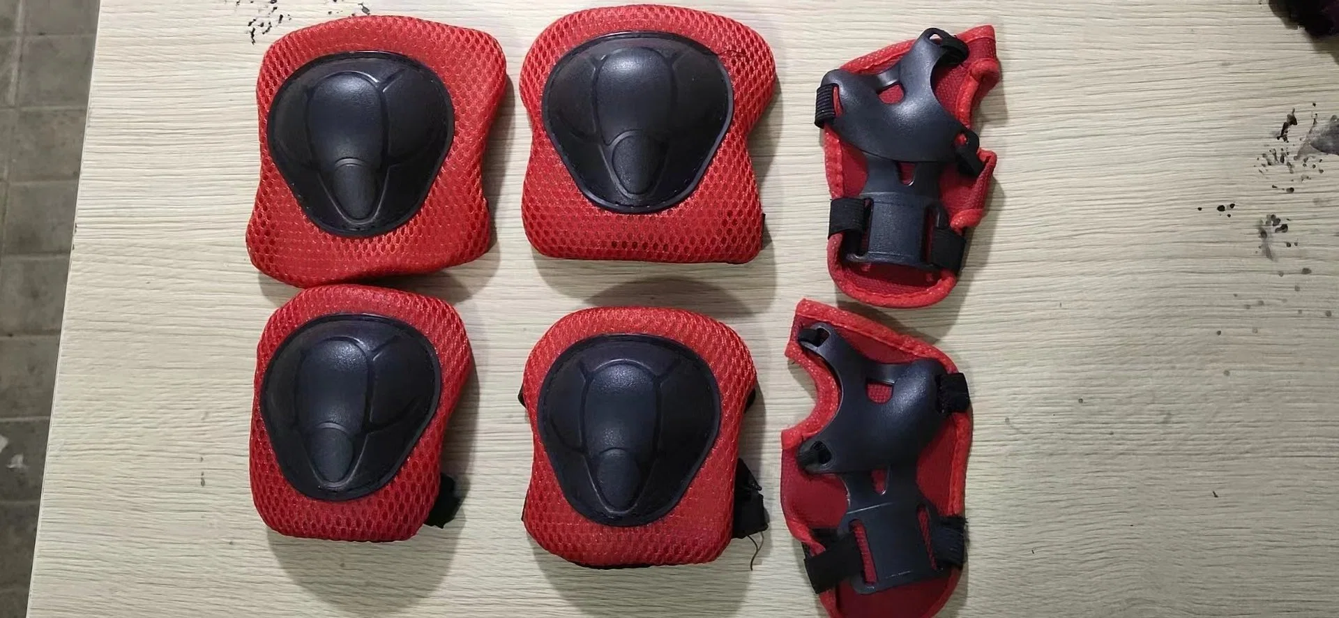 Venda por grosso de equipamento de protecção Desportivo para Crianças/Andar de equipamentos de protecção individual/Sports Equipamentos de protecção de segurança