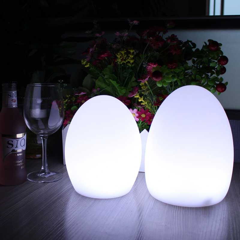 LED 16 couleurs changeant Fancy bar Le Mobilier pour la salle à manger de lampe de table et l'hôtel