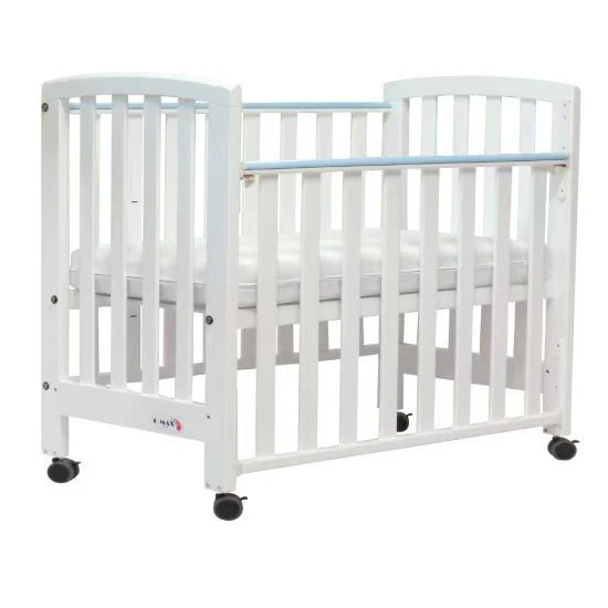 Popular Nontoxic Nursery Daycare Solid Wooden Baby Crib