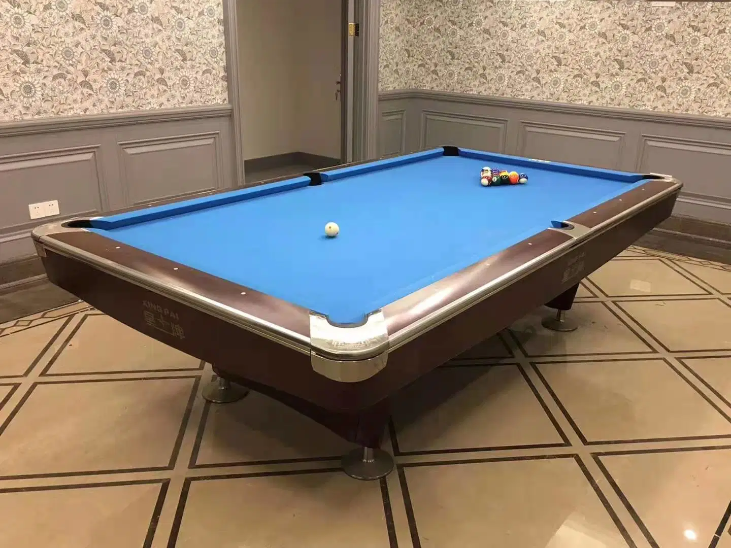 9 Foot Professional Pool Billiard Table Game Table