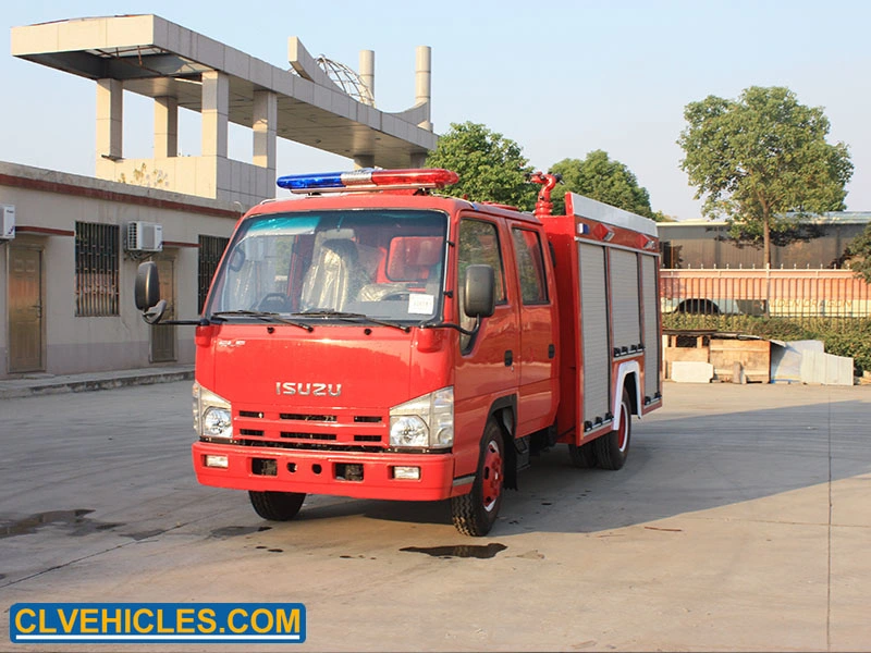 4X2 double cabine japonais 3cbm nouveau camion à incendie