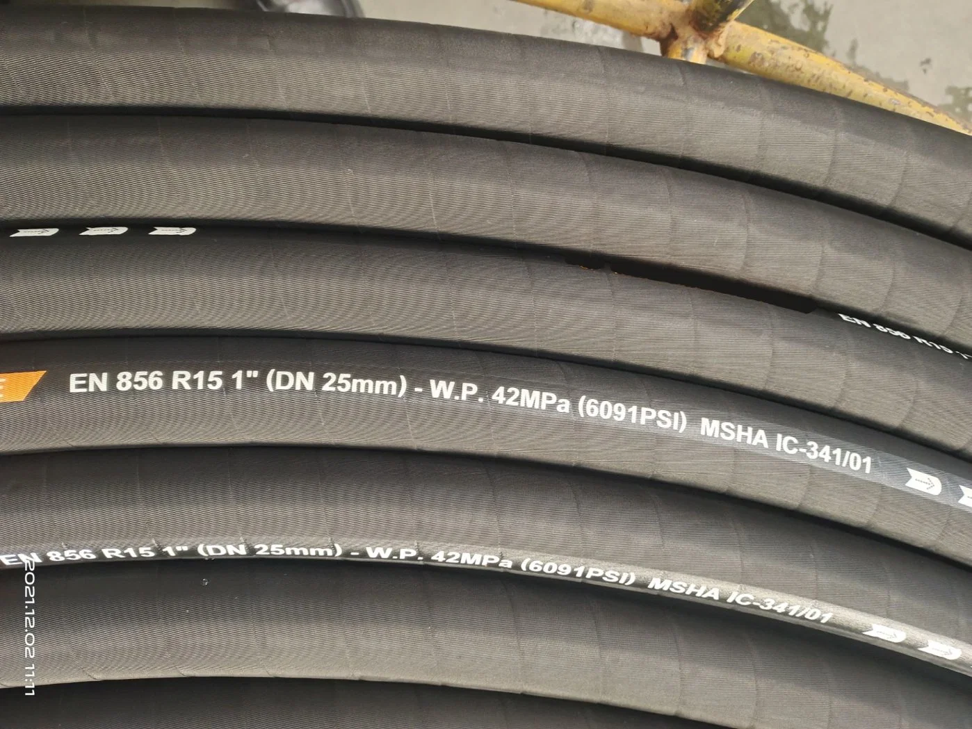 Mining Machine Industrial Equipment Hydraulic Rubber Hose Supplier Sanyeflex Superior Workmanship R9r12r13r15