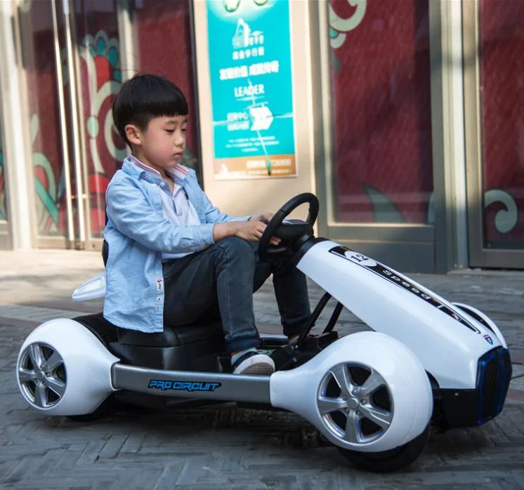 Hot vender Nuevo estilo Mini Kids Go Kart coches Control Remoto el paseo en la 3 y 4 vehículos de ruedas para niños