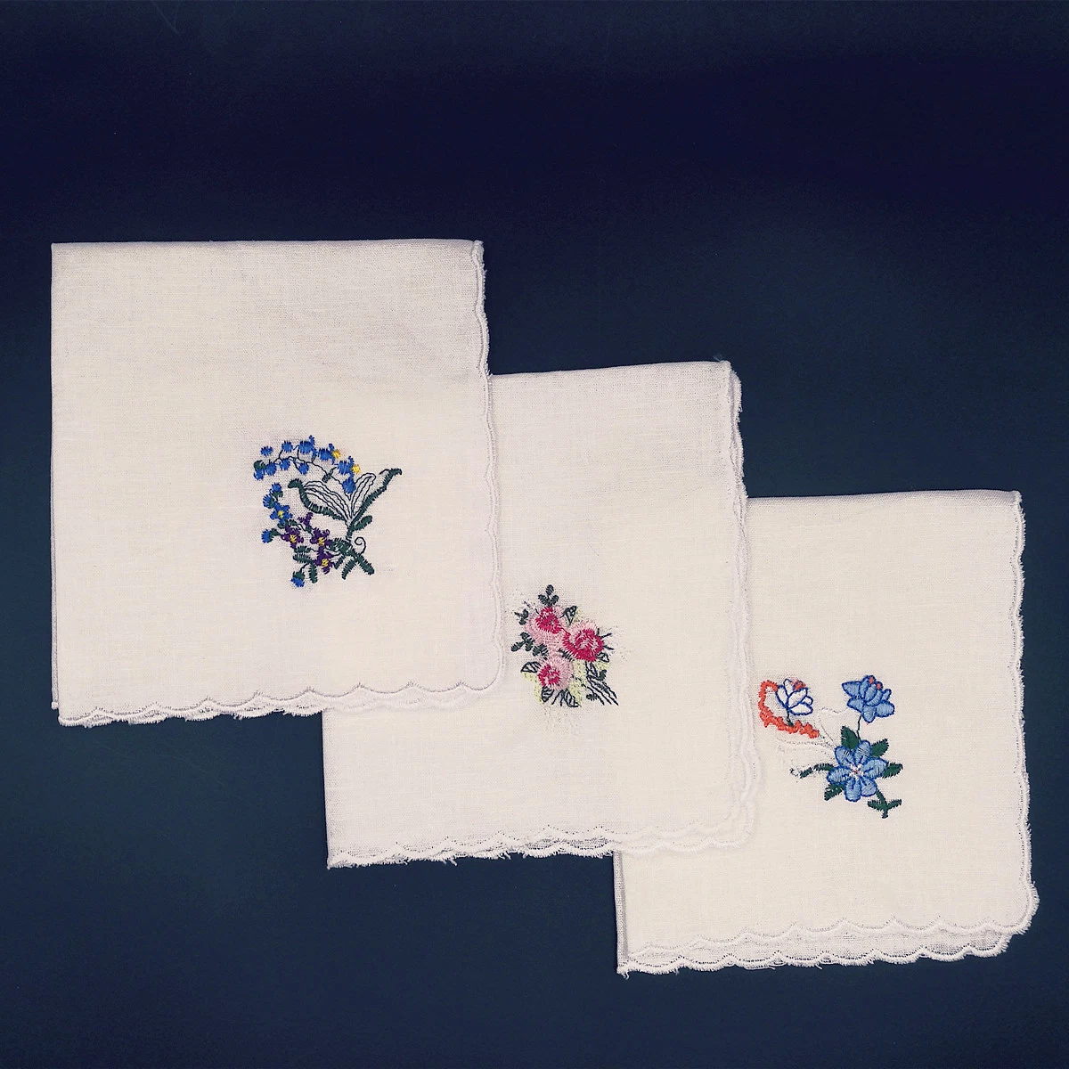 100%Cotton Floral Square Embroidered Handkerchief