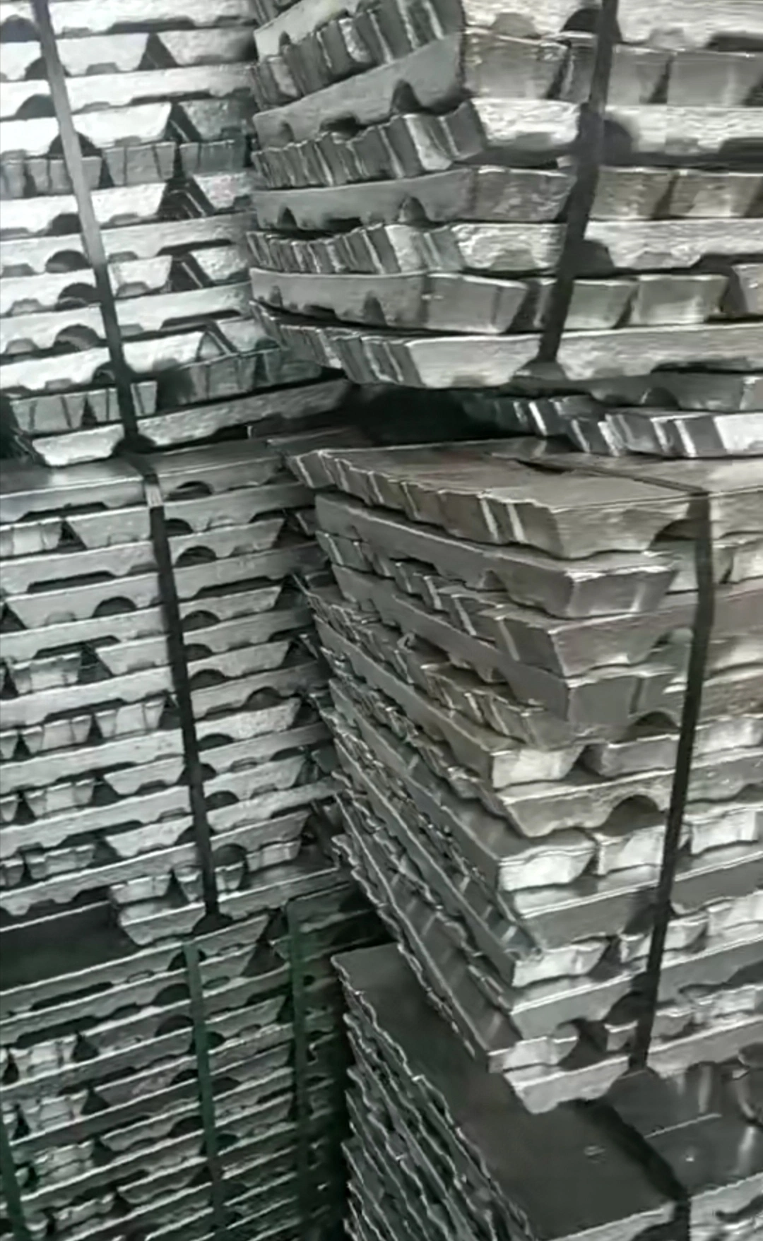 Venta caliente del 99,99% de lingote de zinc de alta calidad a buen precio