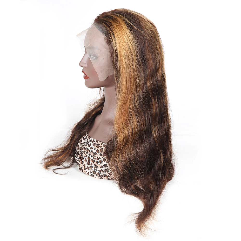 Günstige Großhandel Wavy Raw Brasilianische Jungfrau Remy Menschenhaar P4/27 Farbige Highlight Body Wave 13X4 transparent HD Swiss Lace Front Handgemachte Perücken für schwarze Frauen