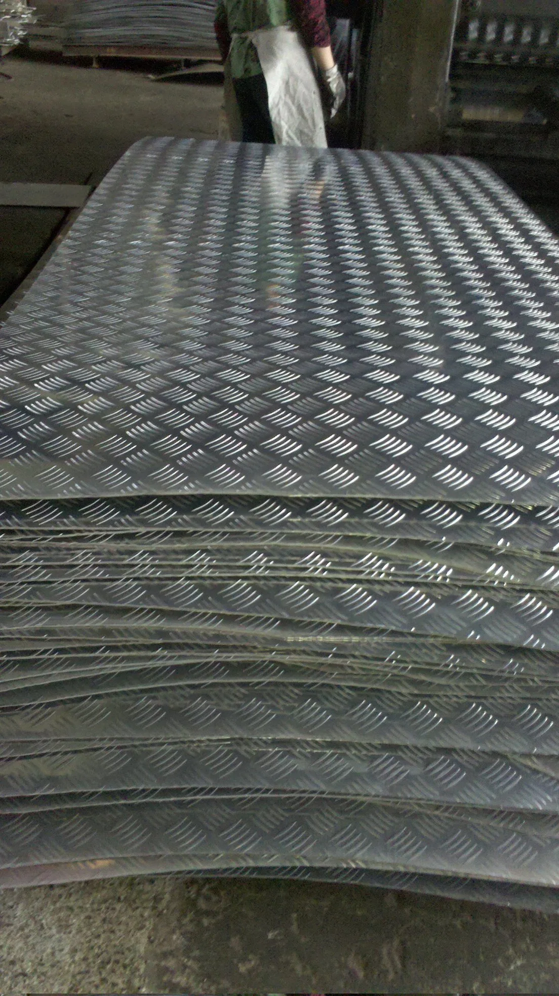 Aluminium Tread Sheet 1100 1060 3003 5052