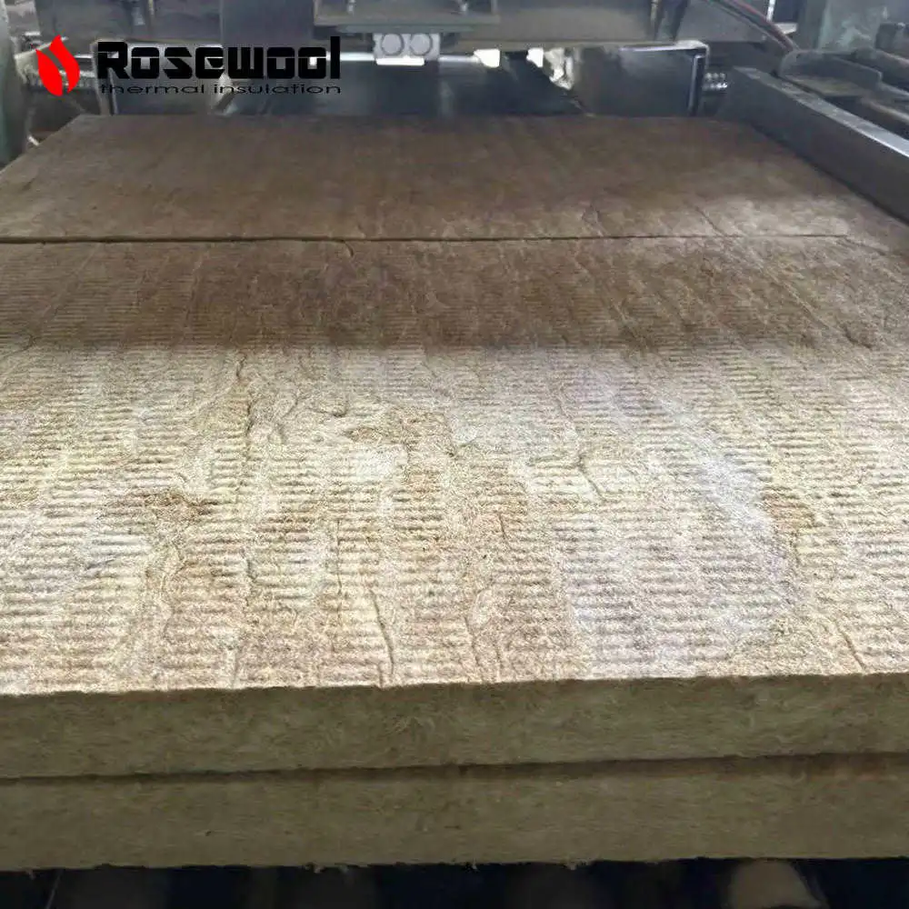 25-150mm 60-150 kg/m³ matériaux d'absorption acoustique Rockwool matériau de construction Rosewool Panneaux acoustiques