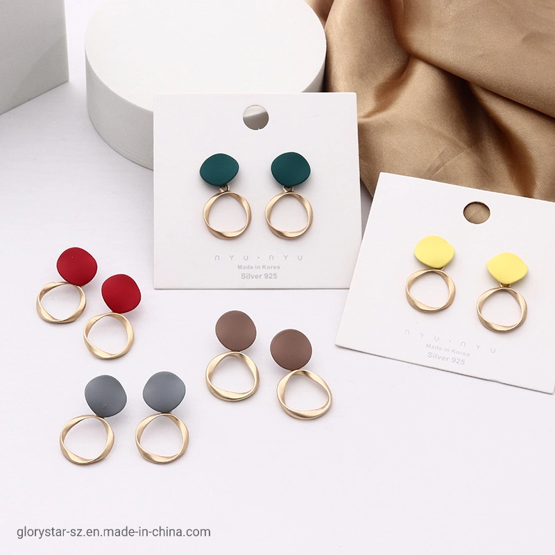 2022 Accessoires de Mode de bijoux en métal de tendance Déclaration Matte femmes Earrings