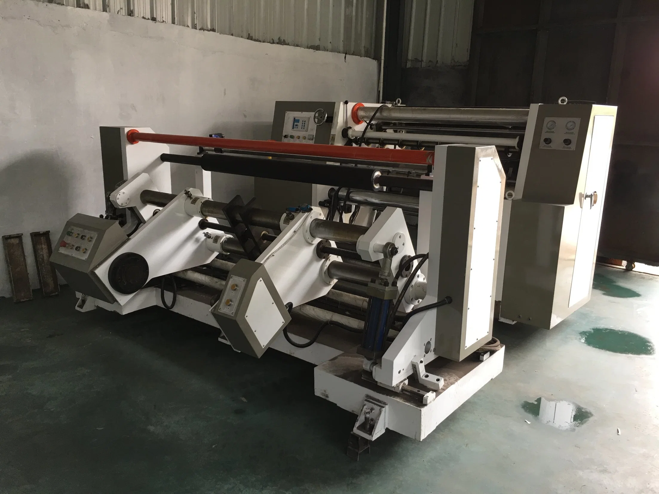 1575mm Tissue Paper Rewinding and Embossing Machine