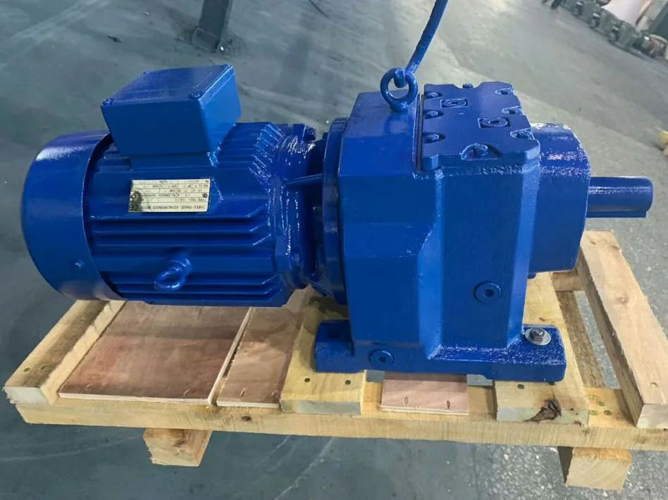 R Series Helical Gear Speed Reducer Transmission Parts with Electric Motors Engine