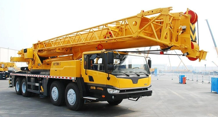 Made in China Qy70K-I 70 Ton Hydraulic Mobile Crane Price