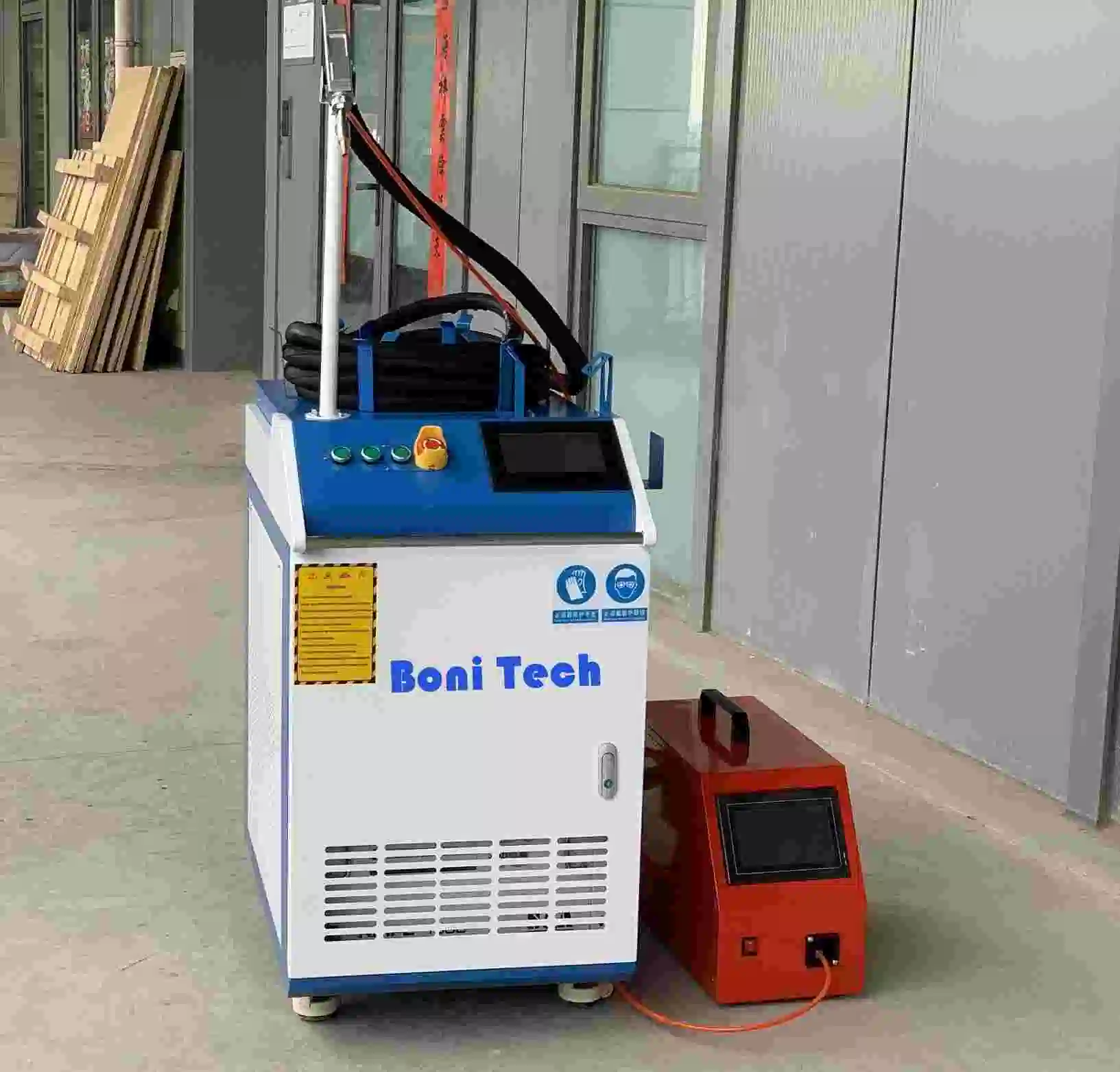 High Steady 3 in 1 Multifunction Handheld Fiber Laser Welding Cutting Cleaning Machine for Metal Oxide