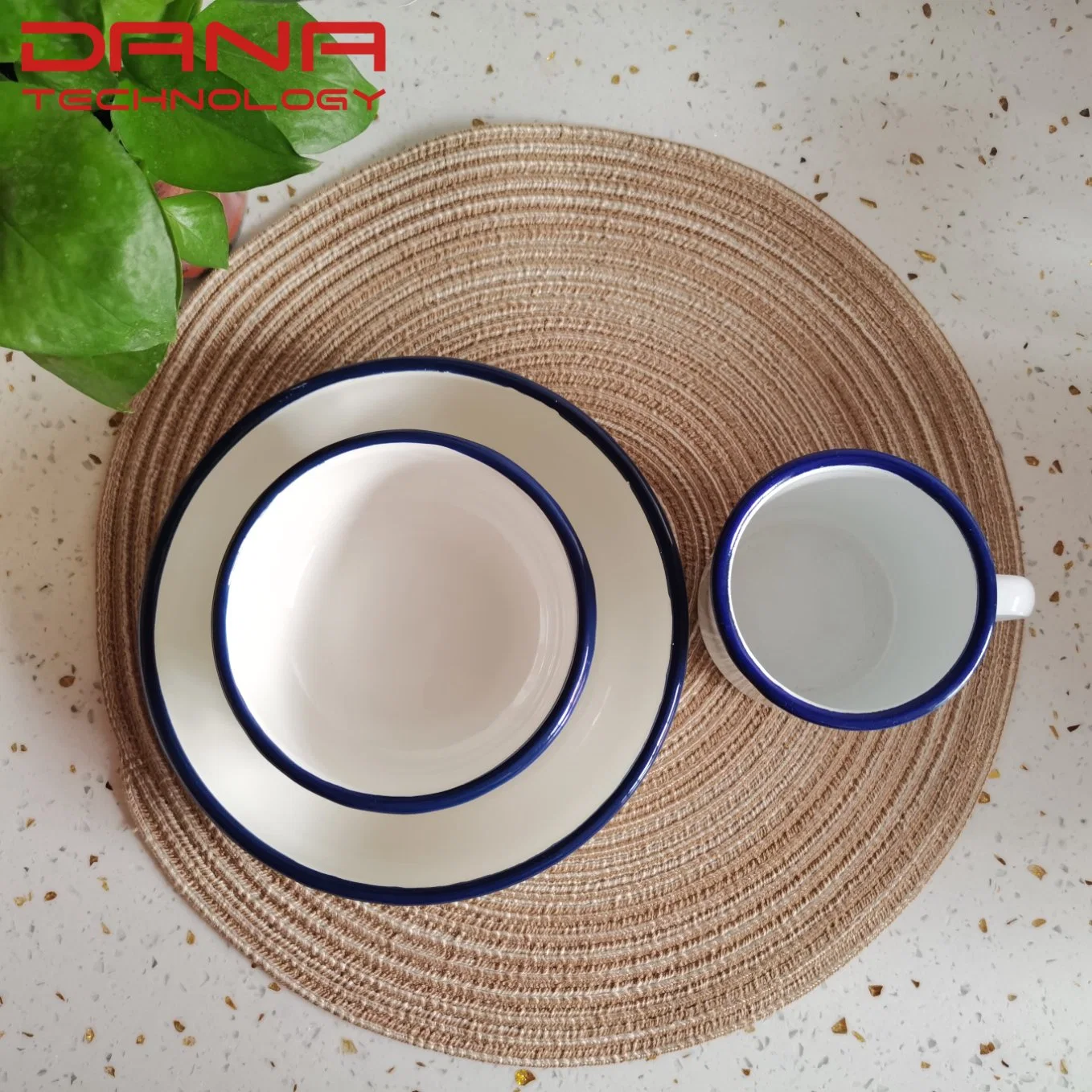 Artigos de mesa para uso no restaurante uso do Classic porcelana esmalte Bowl Spoon Conjuntos de placas em conjunto de louça branca de esmalte