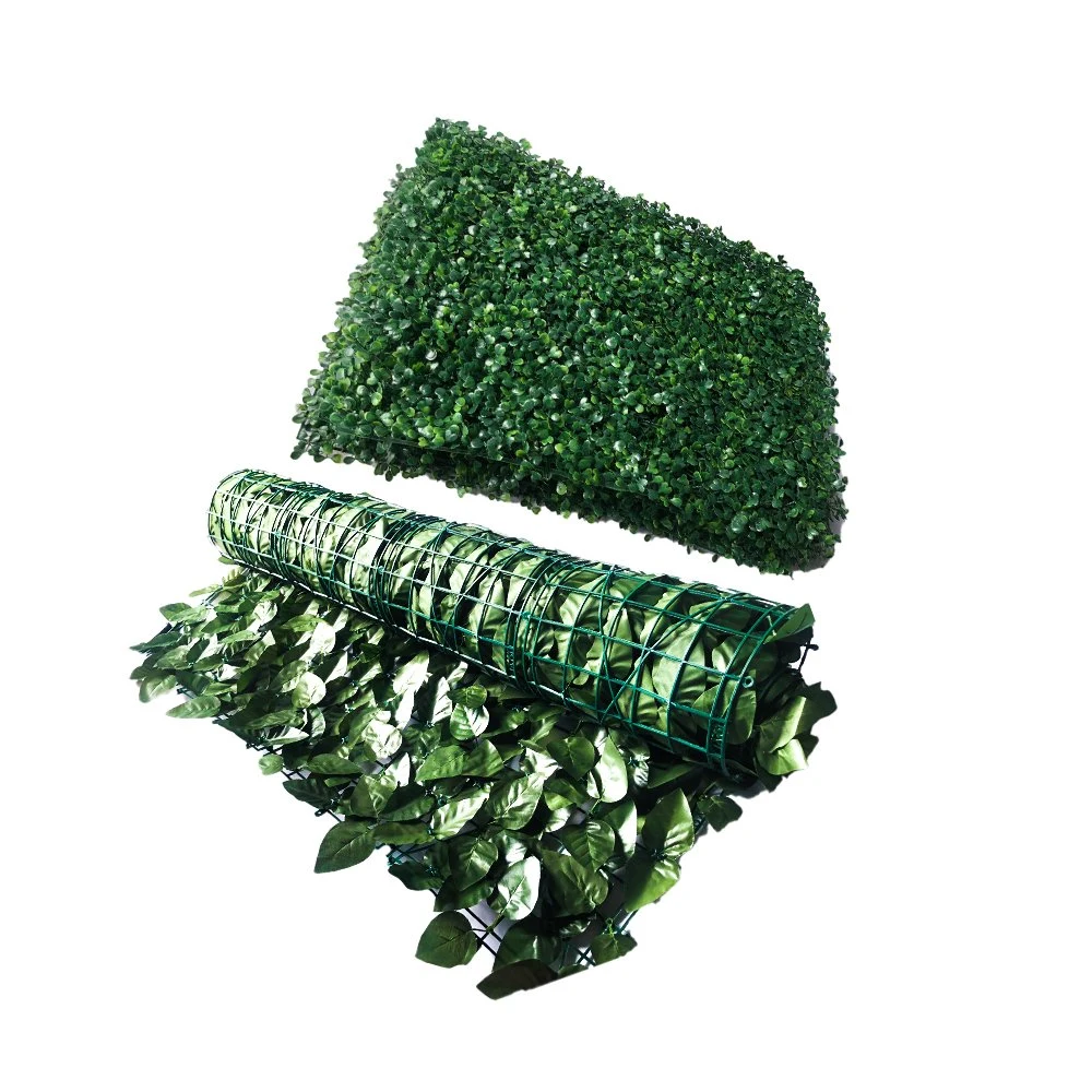 Reliable Quality Wall Design with Artificial Grass in Outdoor