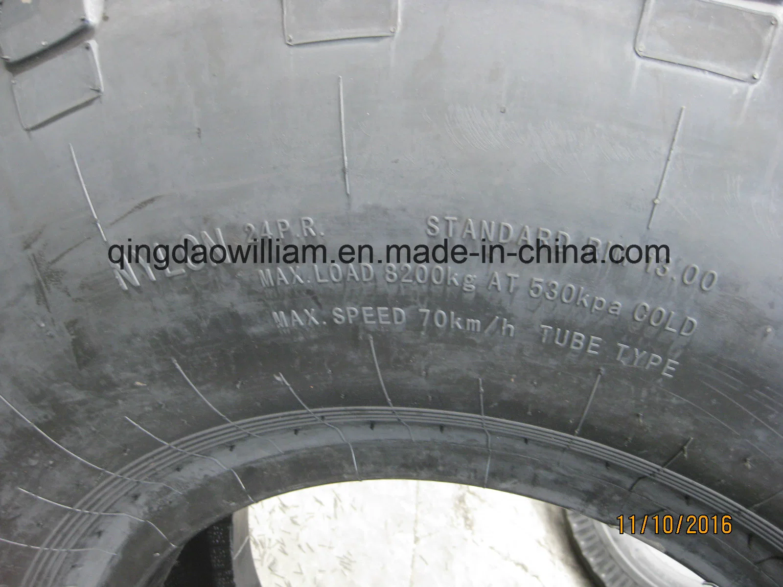 Neumático de Camión militar 18.00-24 Patrón E2
