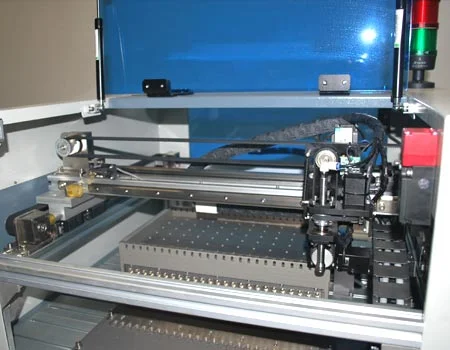 Desktop Pick and Place Machine / High Speed Mini Chip Mounter Tp210+