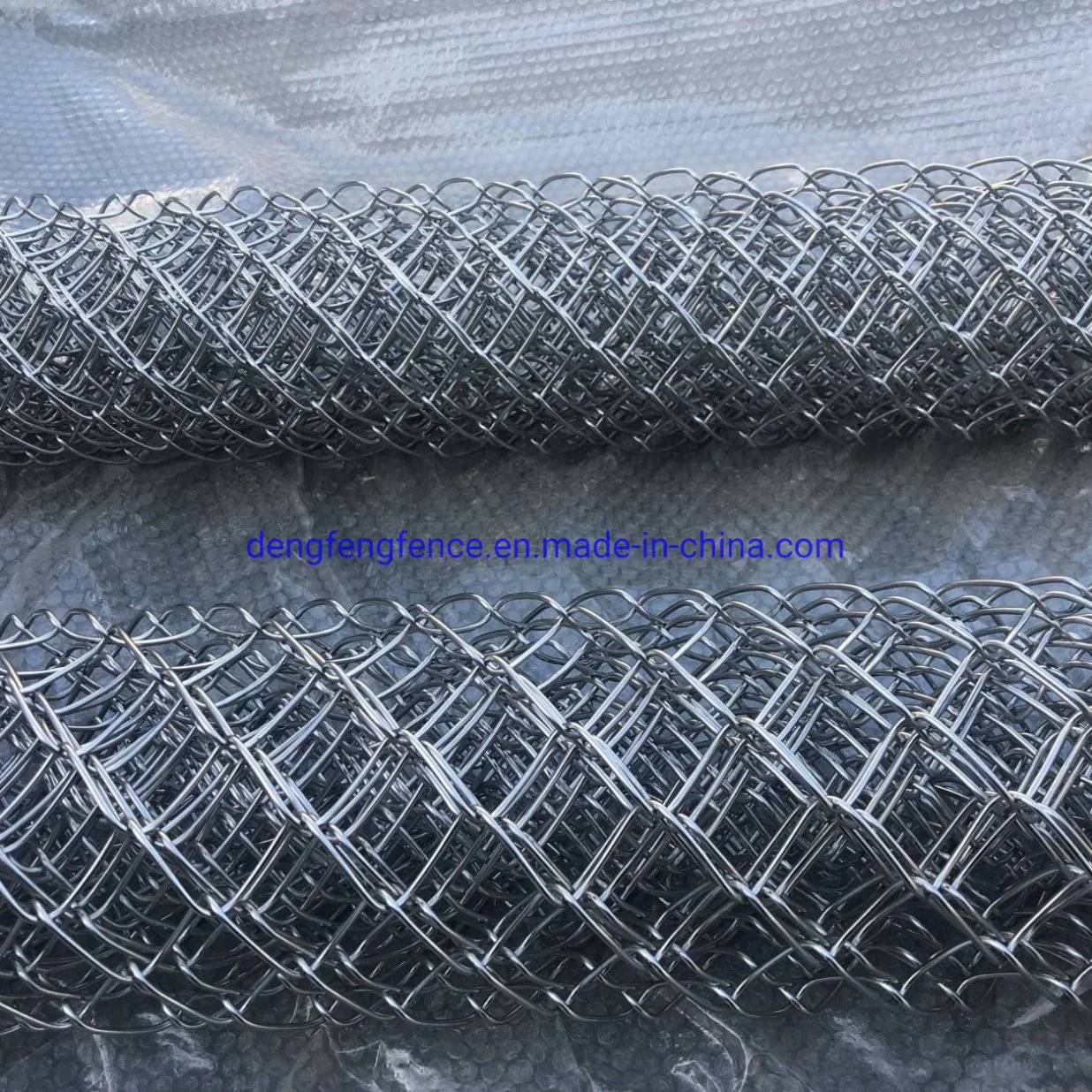 Galvanized/PVC Coated Chain Link Fence Wire Mesh Factory Wholesale/Supplier