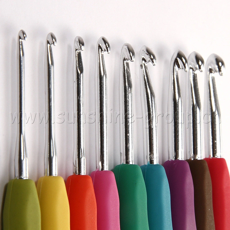 Hot Sale Crochet Set TPR Soft Handle Aluminum Crochet Tool Set