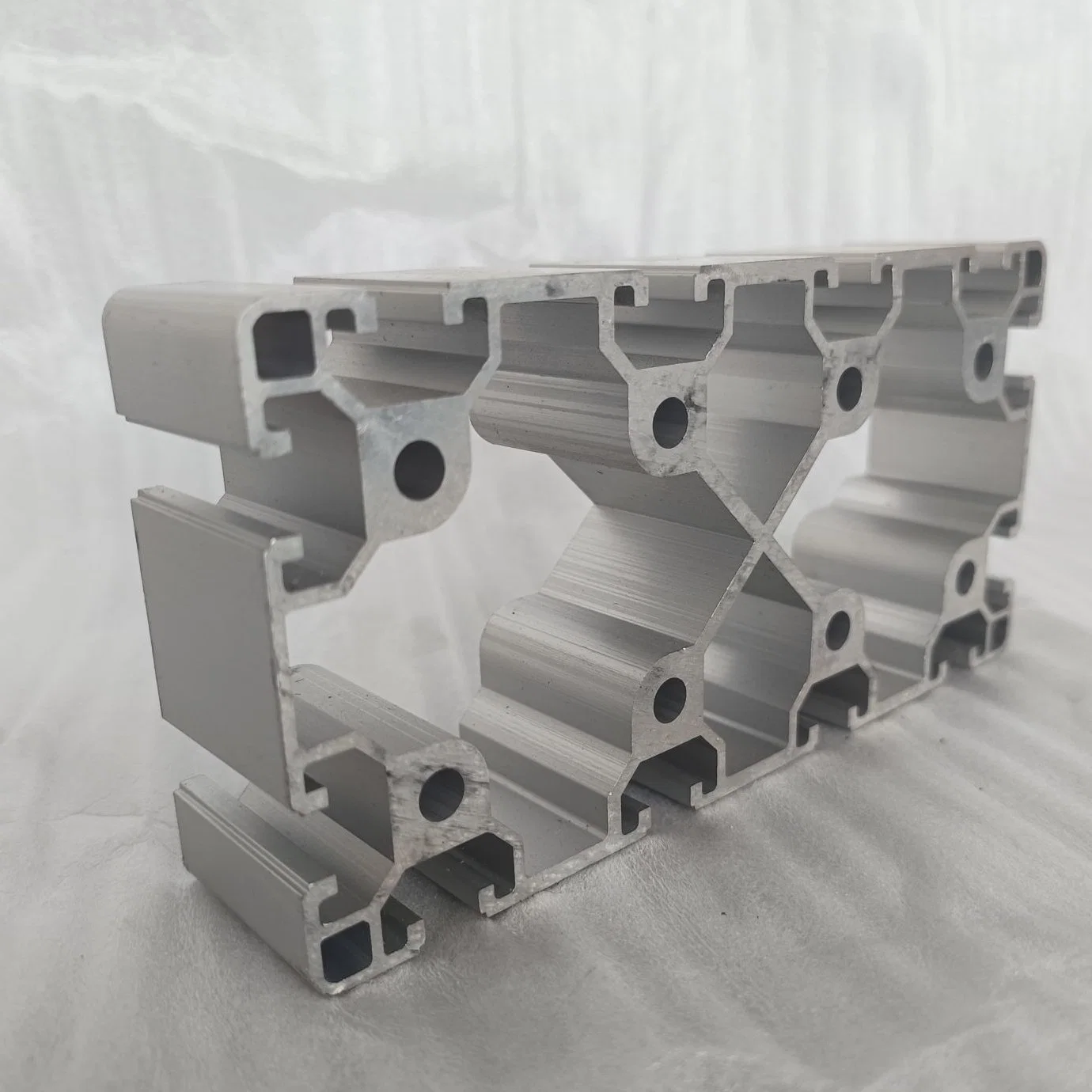 Customized T-Slot Sandblasting Oxidation Powder Coating Aluminum Extrusion Profiles