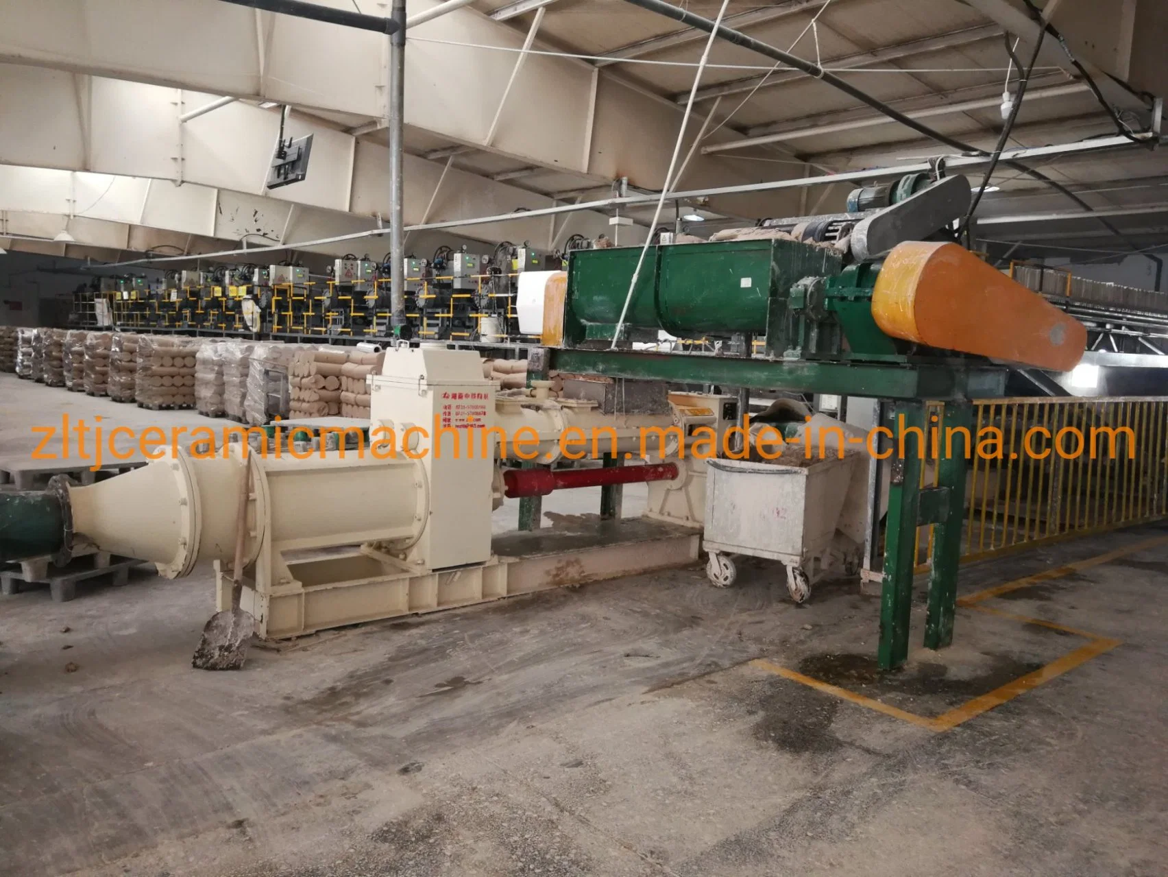 450 Model 6-8 T/H Capacity Ceramic Clay Raw Material Processing Three Shaft Stainless Steel De-Airing Auger Mill of Porcelain Tableware Manufacturer Industry