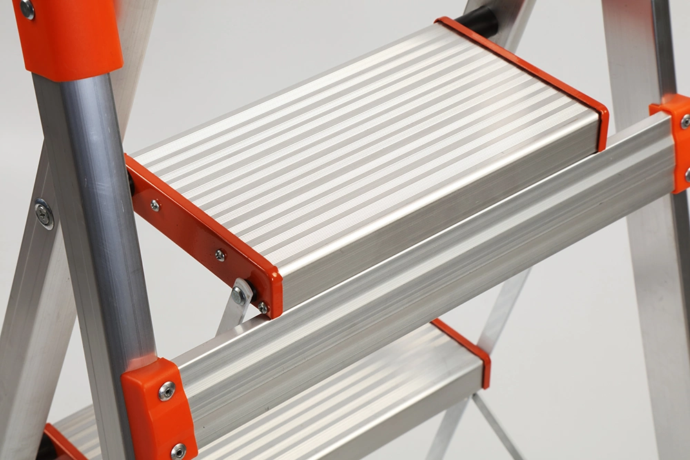 3 Step Domestic Home Use Ladders with Stainless Steel