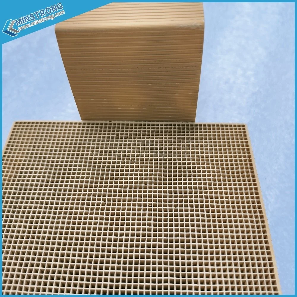 Alúmina Cerámica Honeycomb catalizador para descomposición Industrial del Ozono