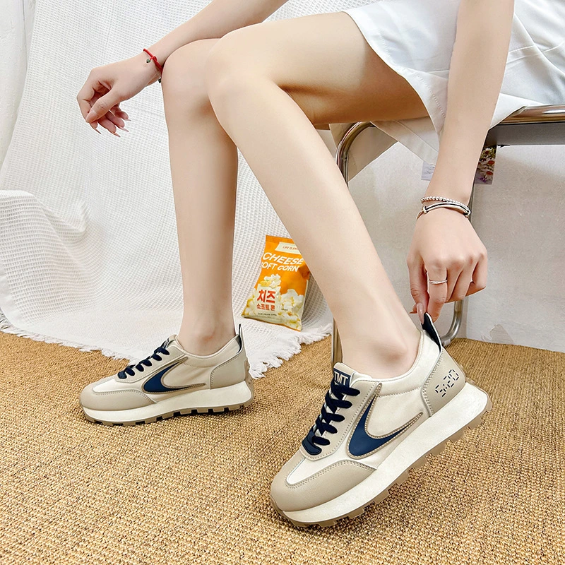 China Forrest Gump Shoes Female Spring New Student Running Sports Height Heel Woman Shoes