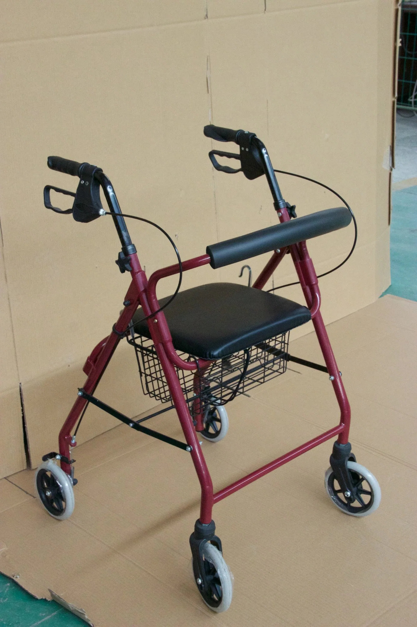 Secoueur réglable, vieux pour un transport facile des secoueurs à cadre en aluminium Walker assistés