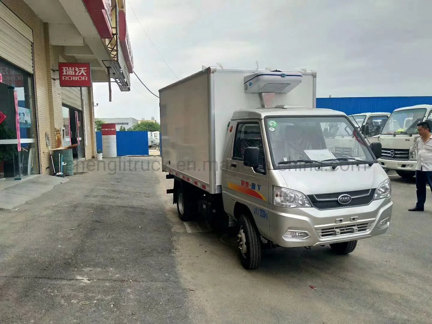 Kama 3ton 4*2 Carnes mariscos nevera Van Camión camión refrigerado