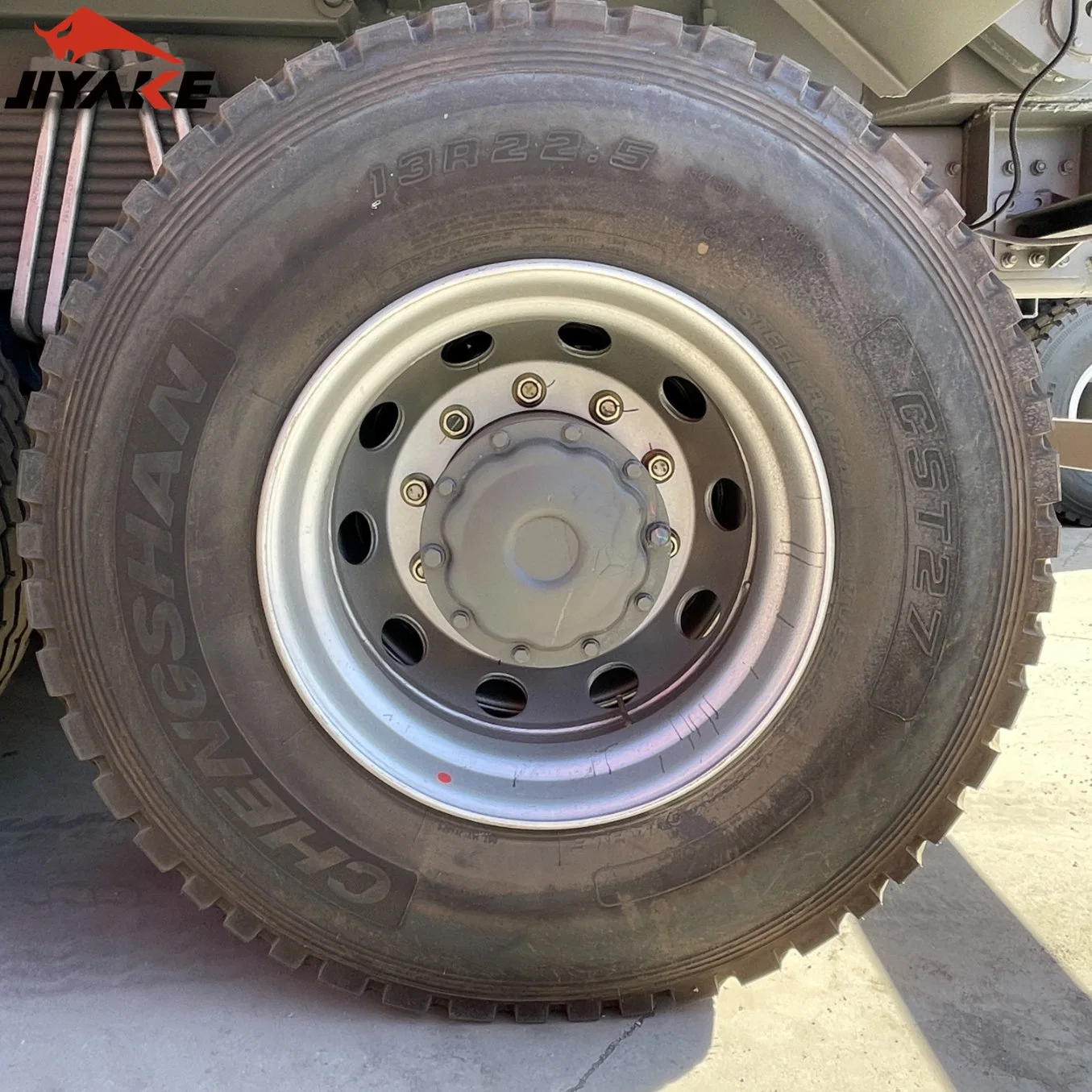 High quality/High cost performance  Chinese Tyre Truck/Trailer/Car/Bus Tire 315/80r22.5 12.00r20 for Sale