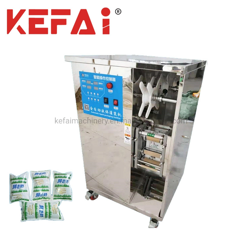 Kefai automatique de l'eau de liquides aseptiques Sachet Sac Pochette lait faire machine de conditionnement