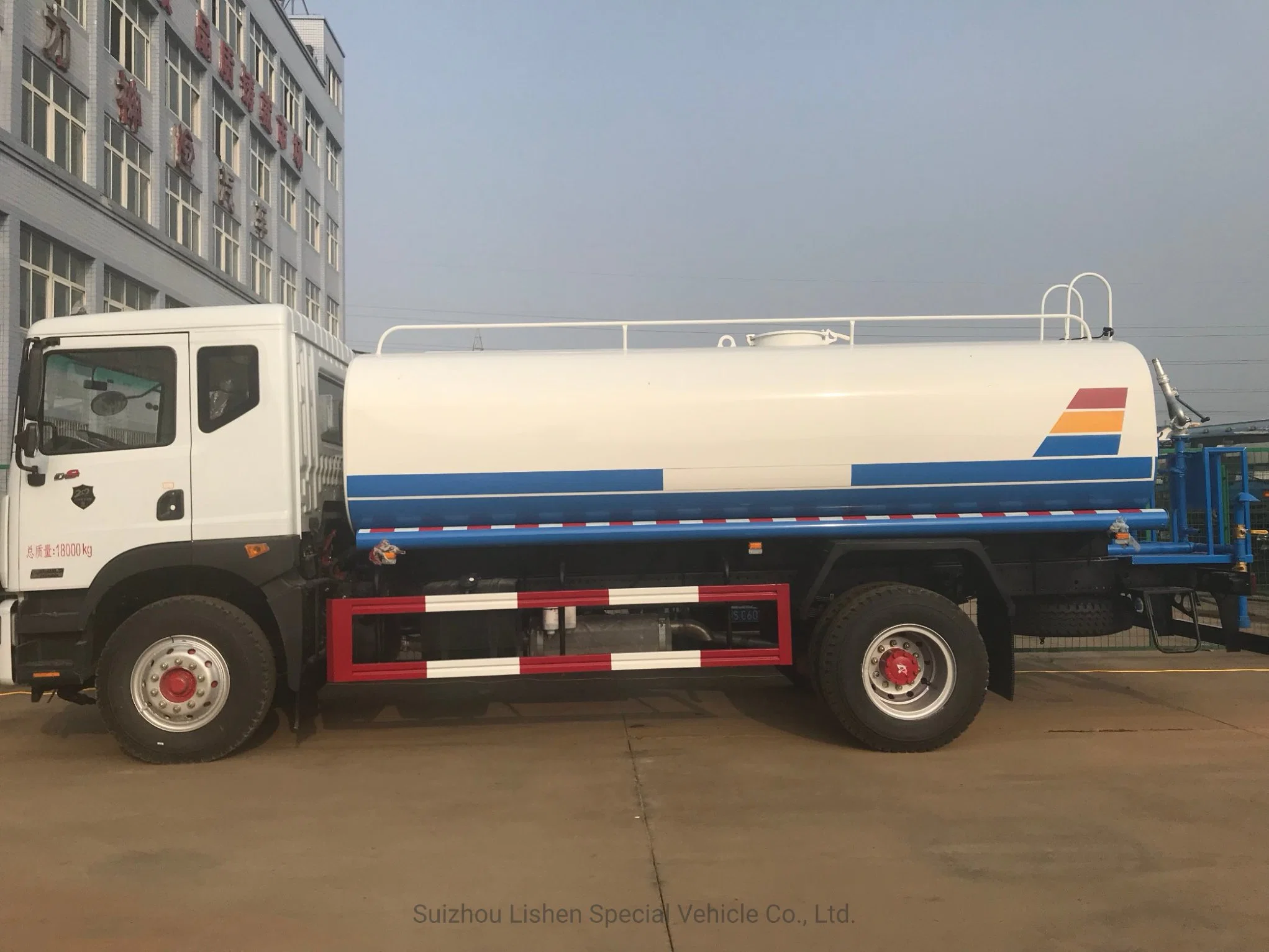 Dongfeng 10cbm 2500gallons 3000 Gallons Garden Greening Use Water Tank Truck Water Sprinkler