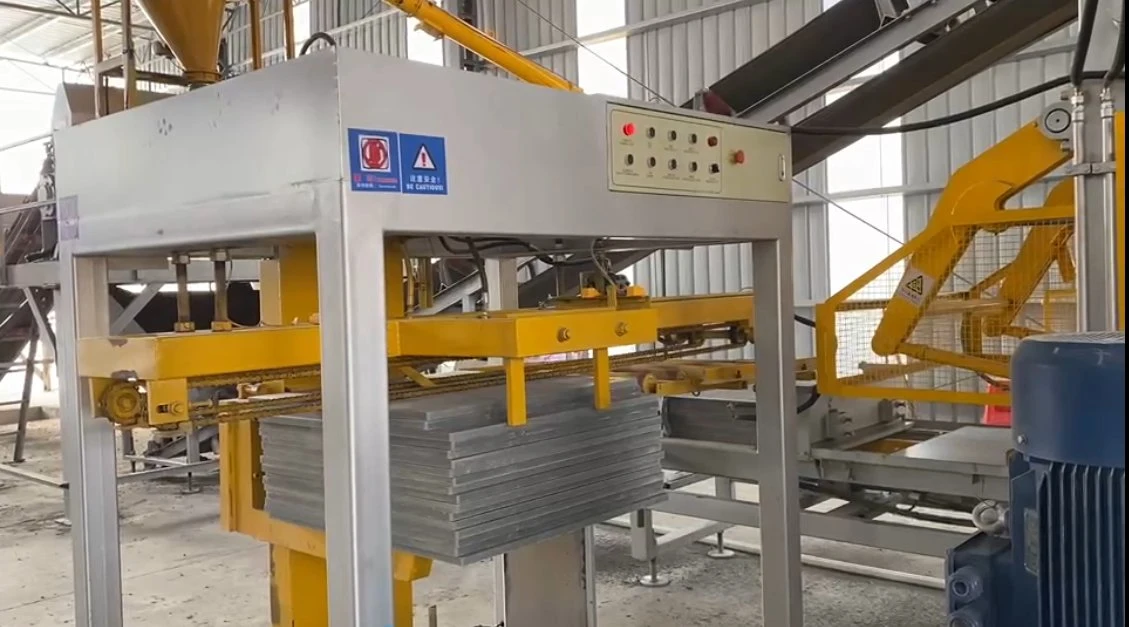 Automatic Concrete Block Pallet Feeder Machine