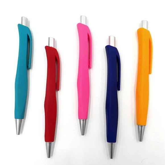 Nouveau design Creative Multi stylo à bille plastique de couleur avec logo personnalisé