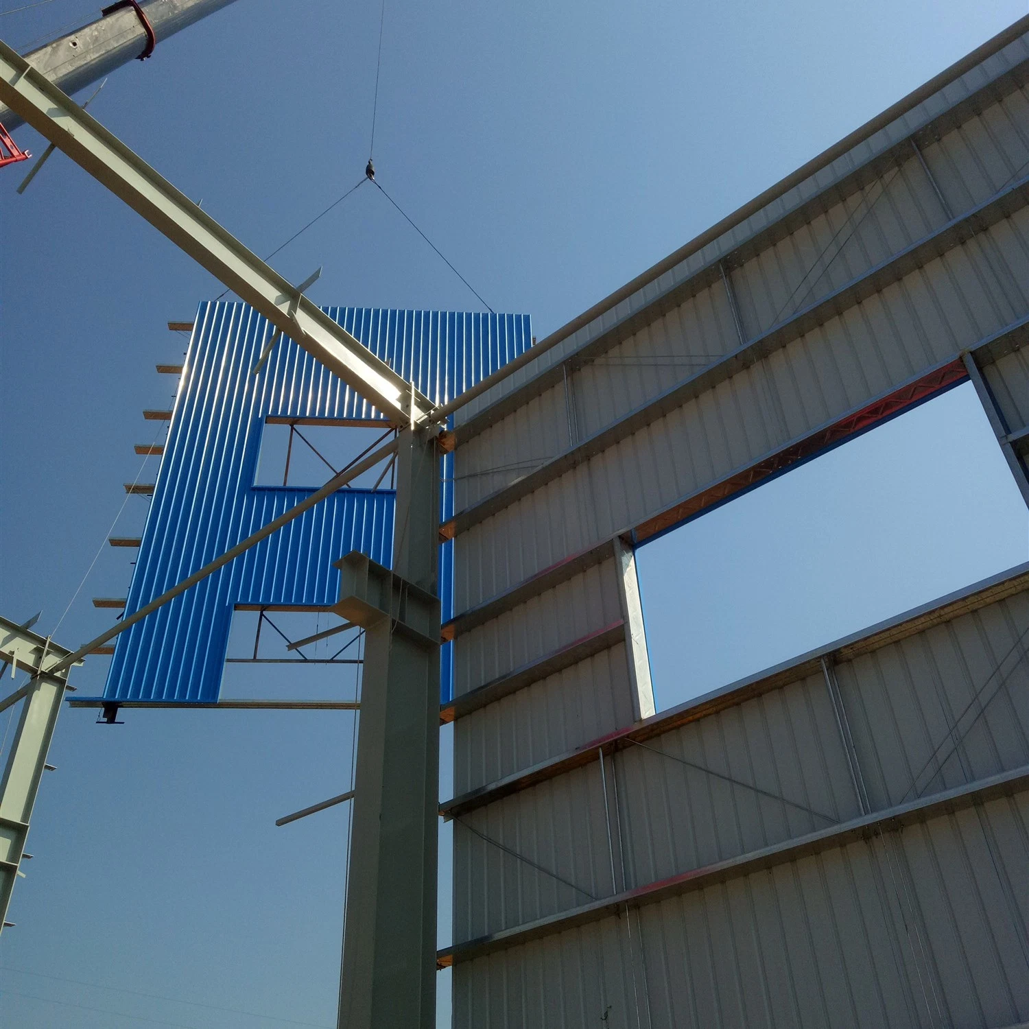 Large Span Prefabricated Steel Structure Logistics Warehouse Steel Buildings Steel Building Construction